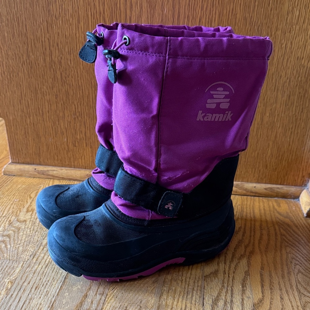 Kamik Magenta and Black Snow Boots
